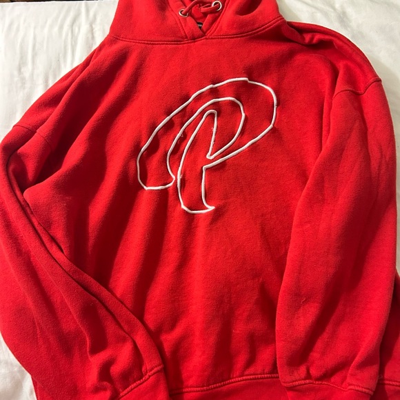 Red Pretty Little Thing sweat suit - Picture 2 of 3